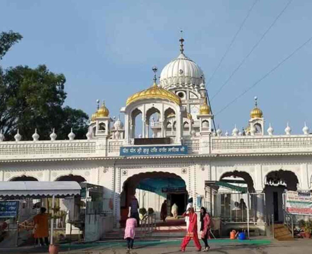 Gurudwara Sri Amb Sahib Patshahi Satvi, Sahibzada Ajit Singh Nagar (Mohali), Punjab - Vushii.com Gurudwara Sri Amb Sahib Patshahi Satvi, Sahibzada Ajit Singh Nagar (Mohali), Punjab - Vushii.com